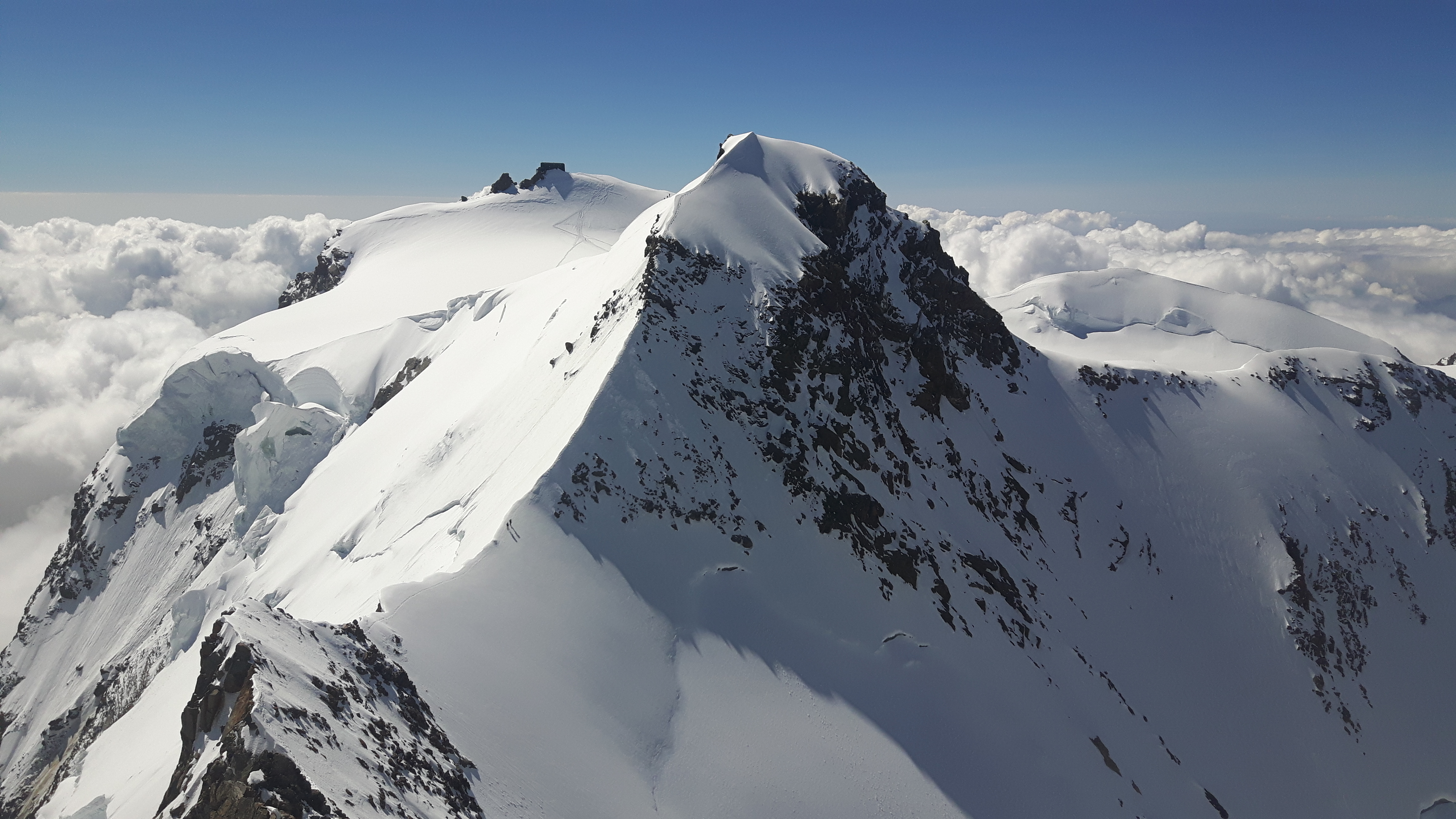 6. Zumsteinspitze and Signalkuppe